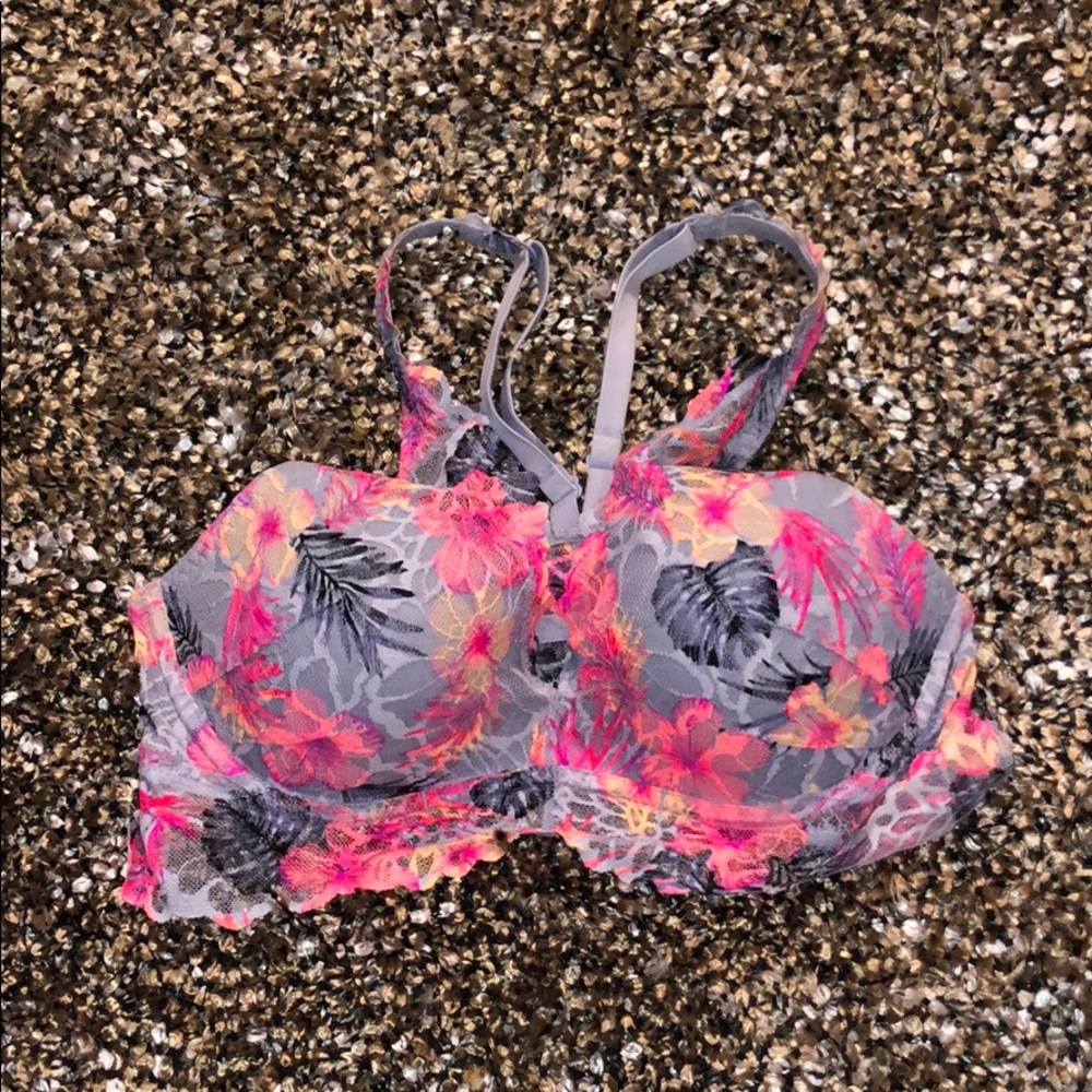 VS push up bra